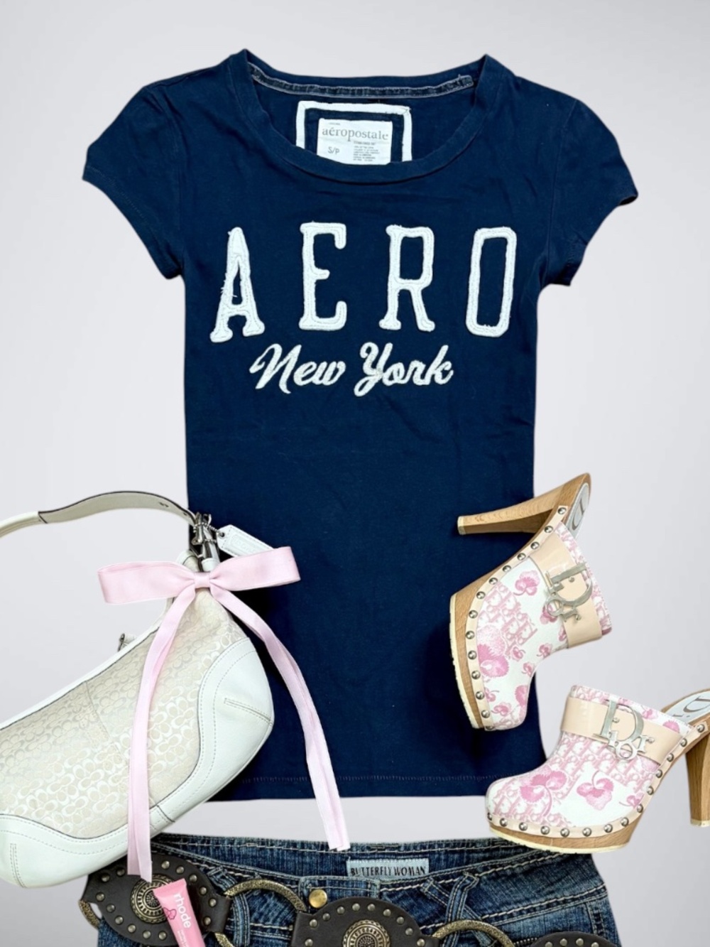 Early 2000s Y2K Aeropostale Navy Blue “Aero New York” Spellout Graphic Tee